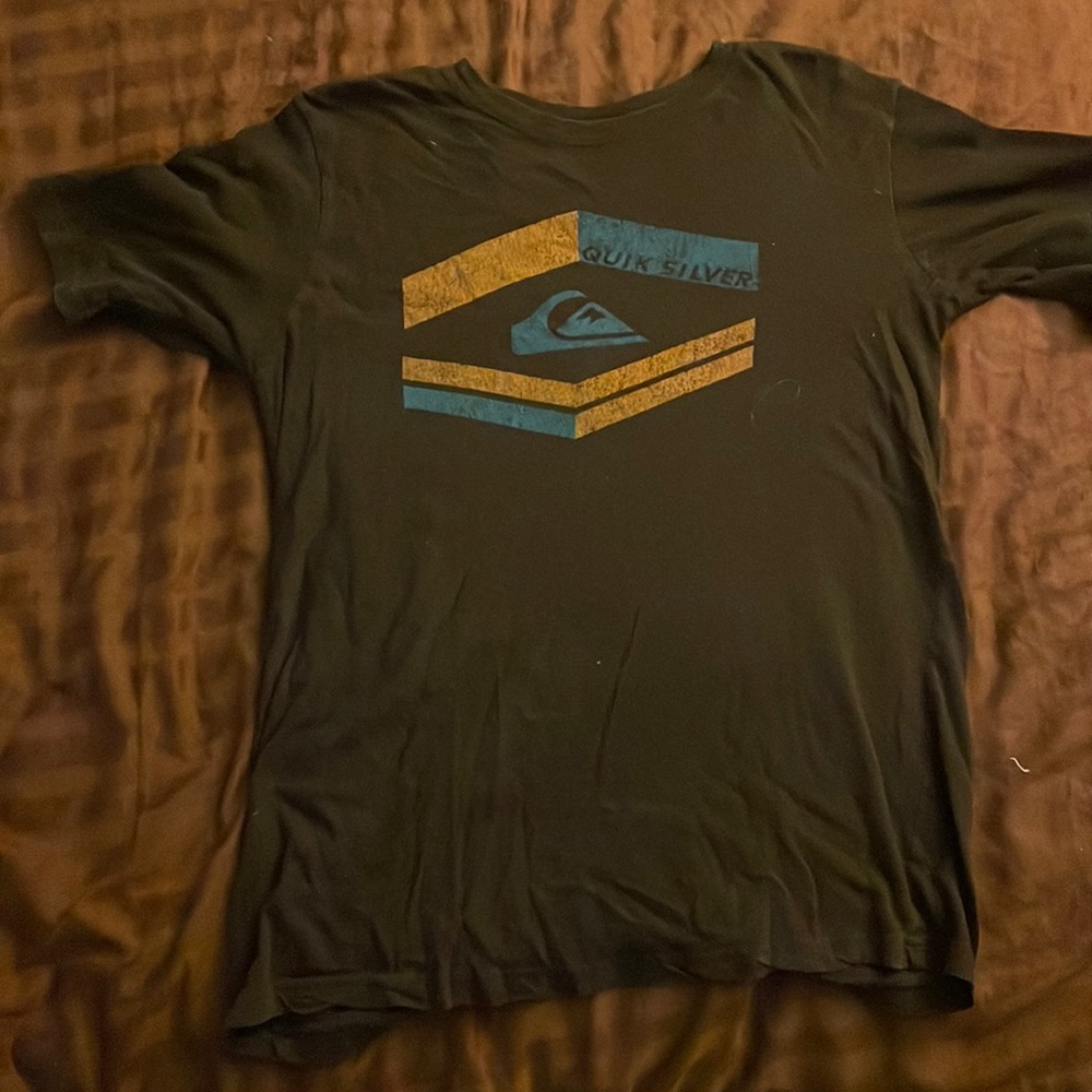 Quicksilver shirt